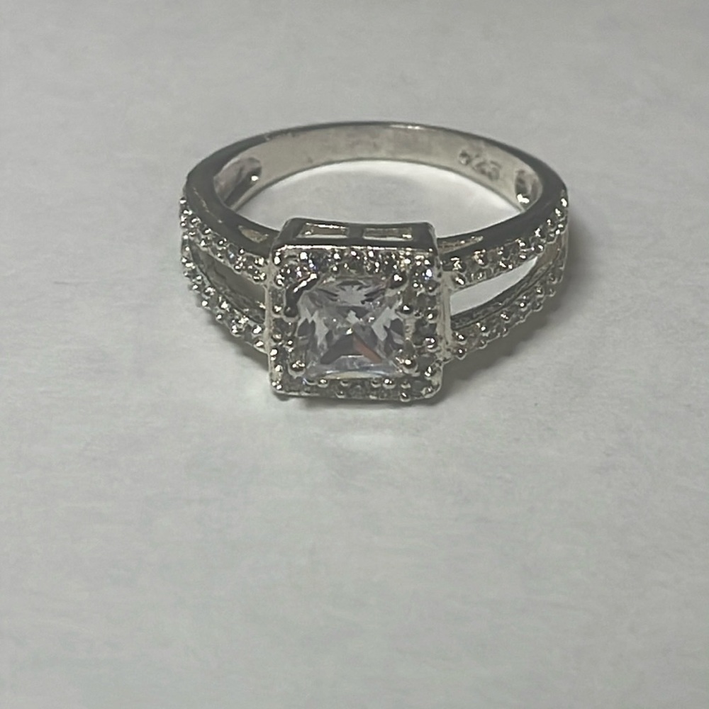 Beautiful silver ring sterling 0.925, 16 mm diameter, 100% silver